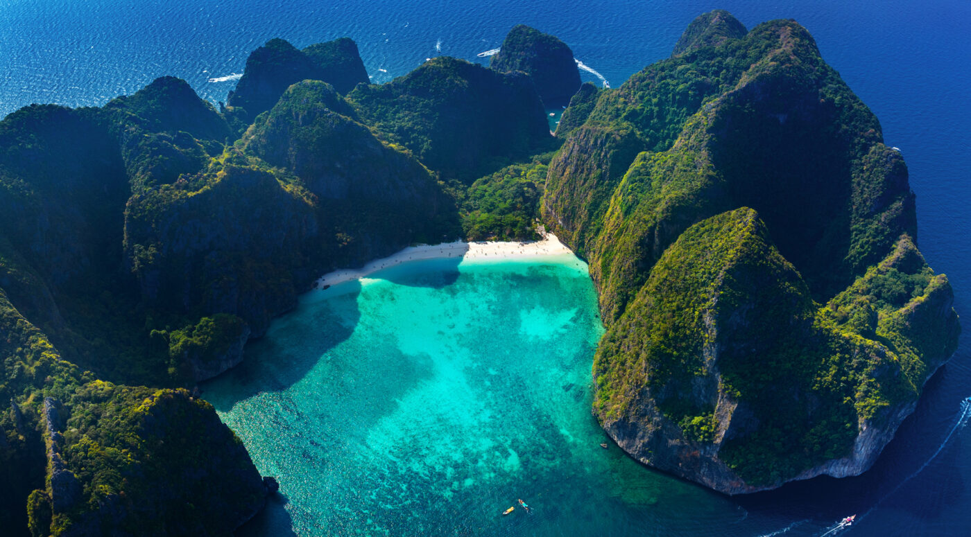 Phi Phi Maya Bay & Bamboo Island by Speedboat