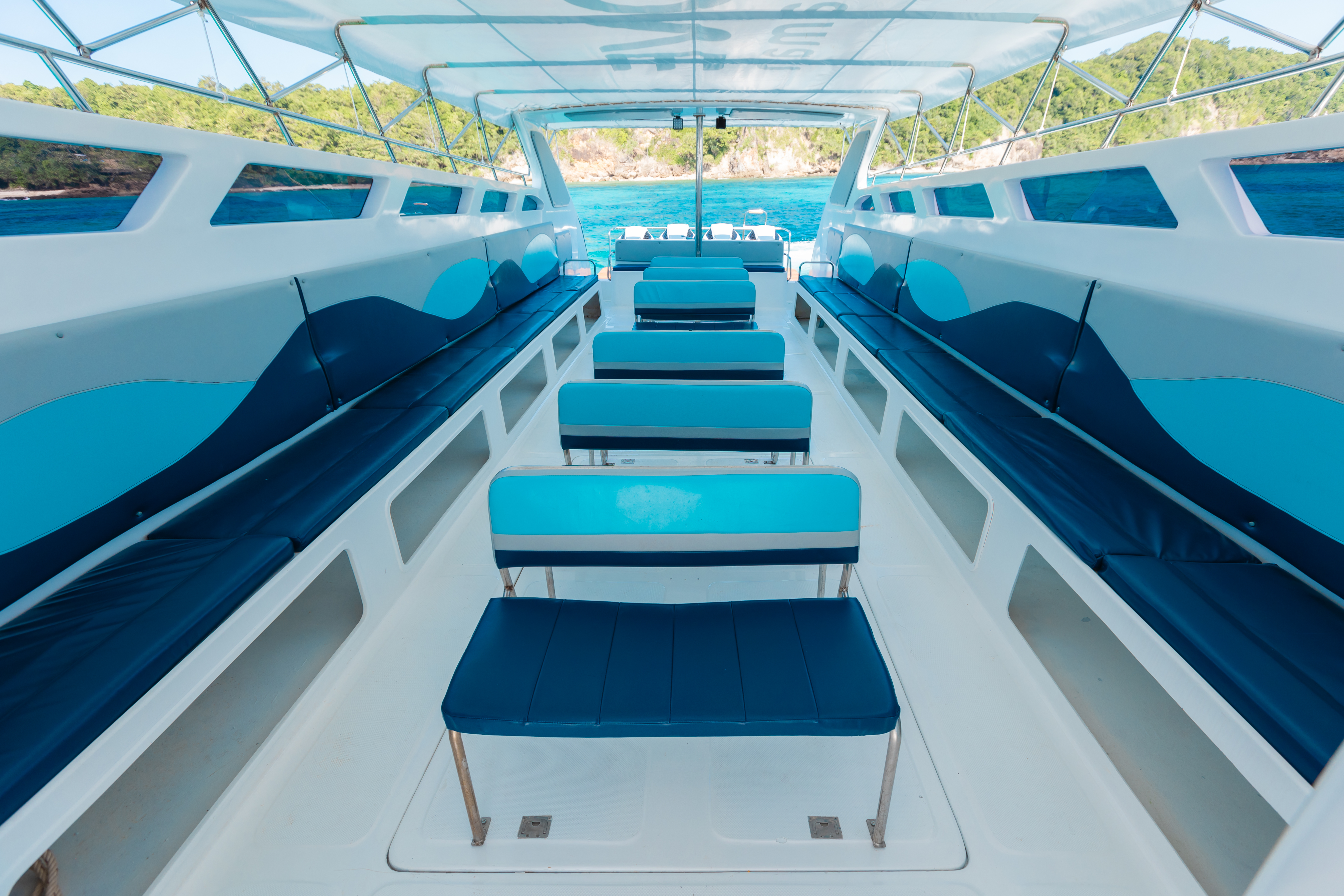 Similan Islands Tour from Khaolak by Speedboat