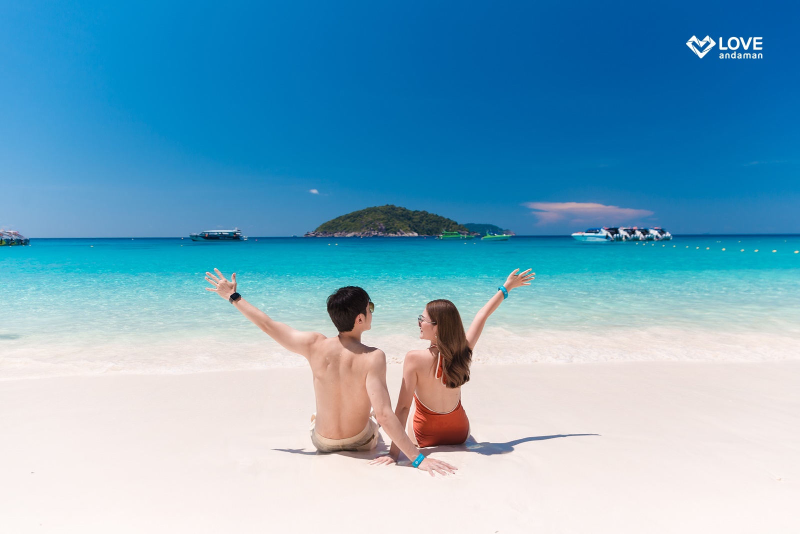 Similan Islands Tour from Khaolak by Speedboat
