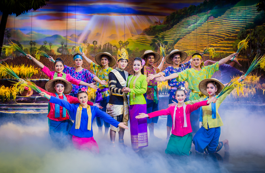 FantaSea Show Phuket