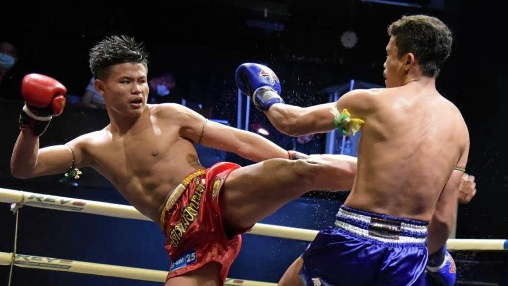 Authentic Muay Thai Fights at Patong Boxing Stadium